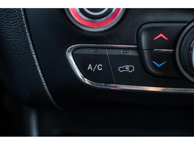 jeep Cherokee 2022 - 26