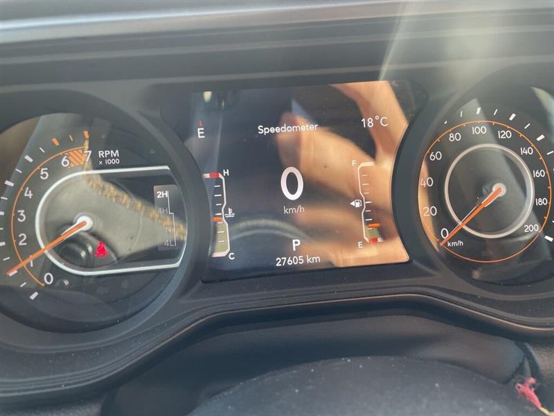 jeep Wrangler 2024 - 26