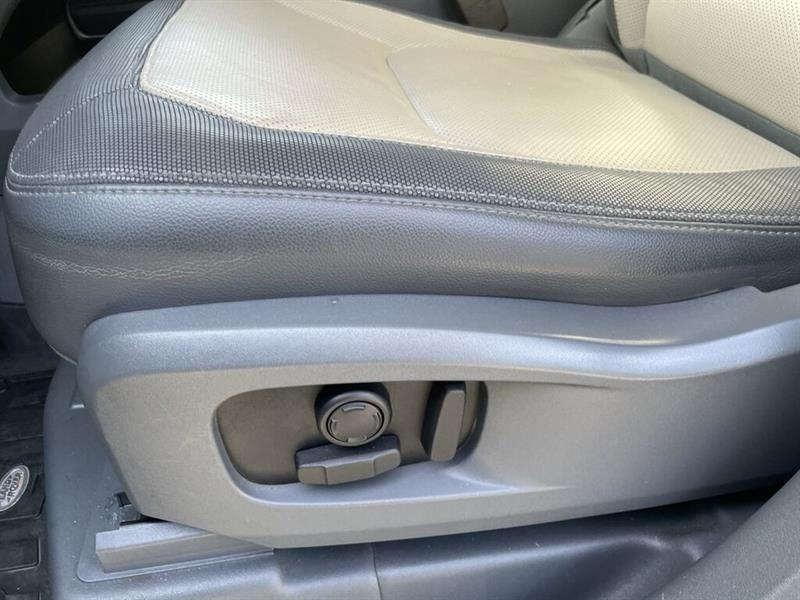 land rover Defender 2023 - 23