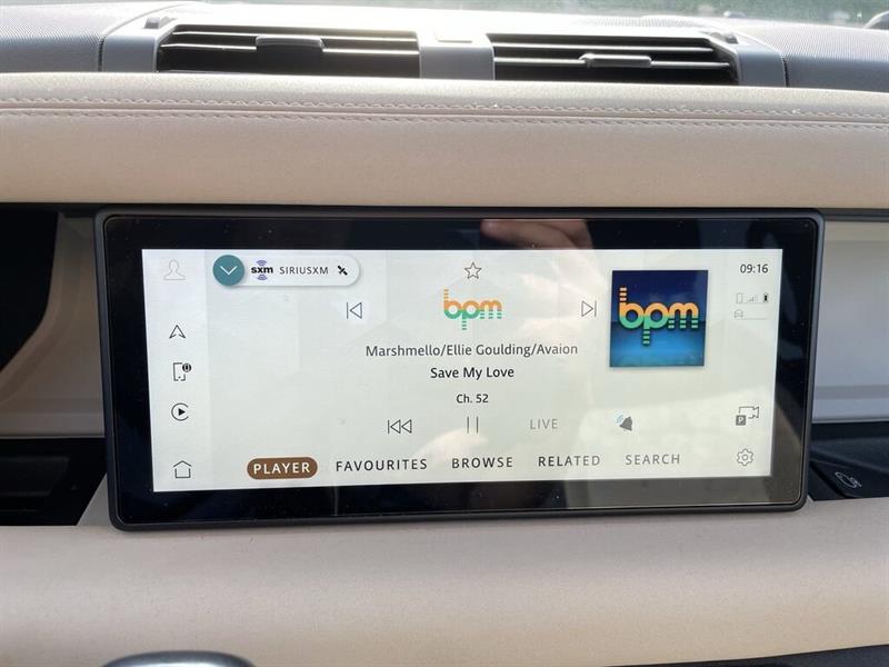 land rover Defender 2023 - 27