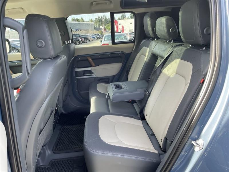 land rover Defender 2023 - 34