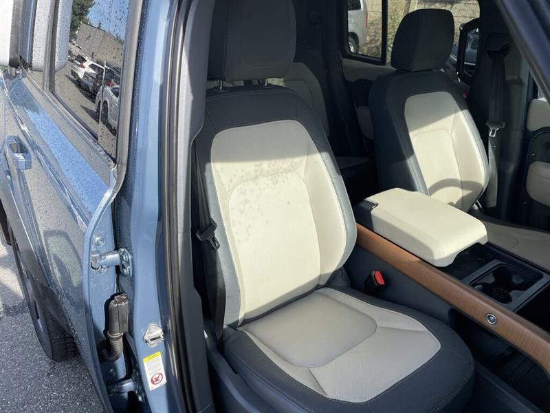 land rover Defender 2023 - 36