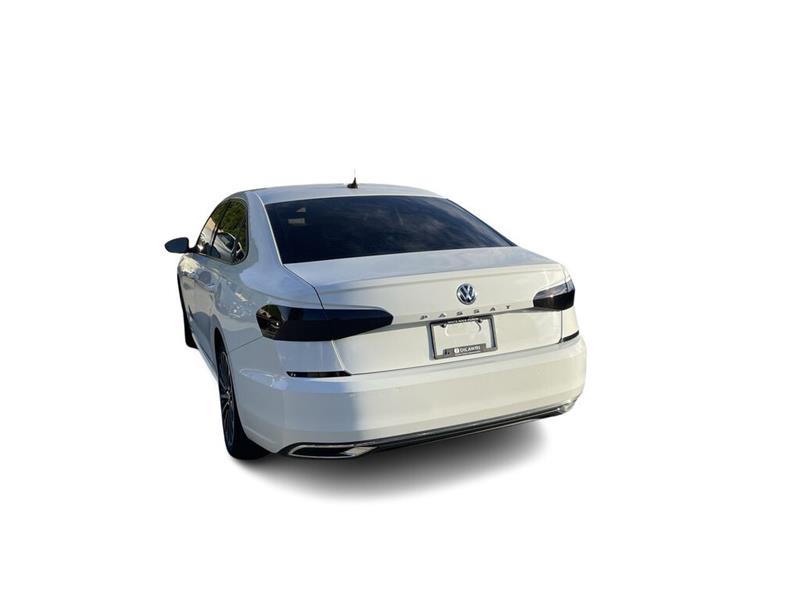 volkswagen Passat 2022 - 12