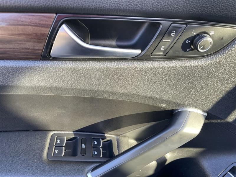 volkswagen Passat 2022 - 23