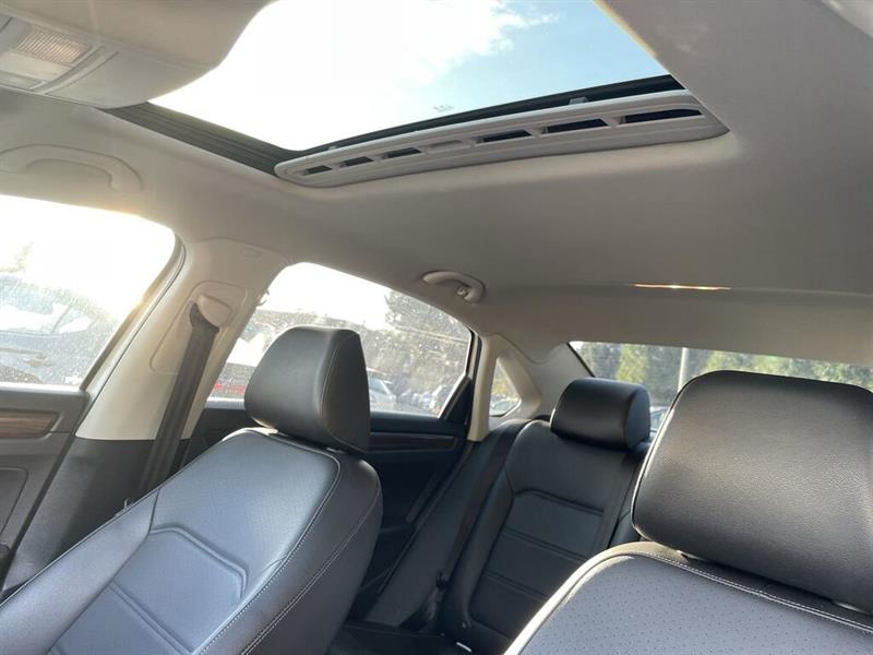 volkswagen Passat 2022 - 27