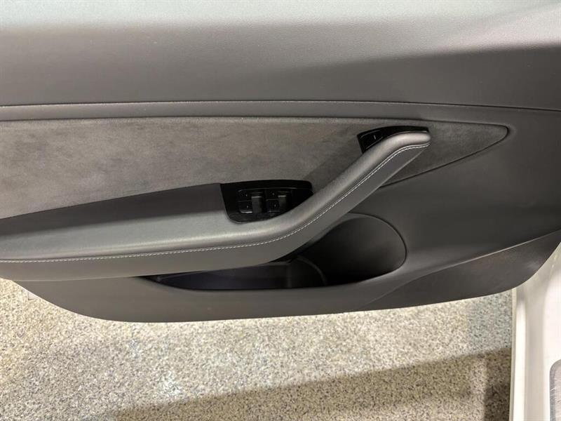 tesla Model 3 2018 - 7