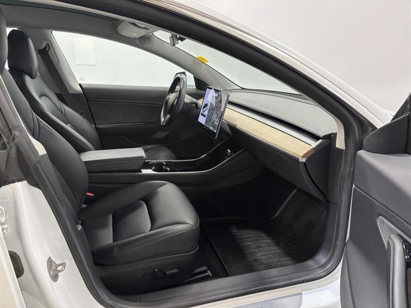 tesla Model 3 2018 - 12