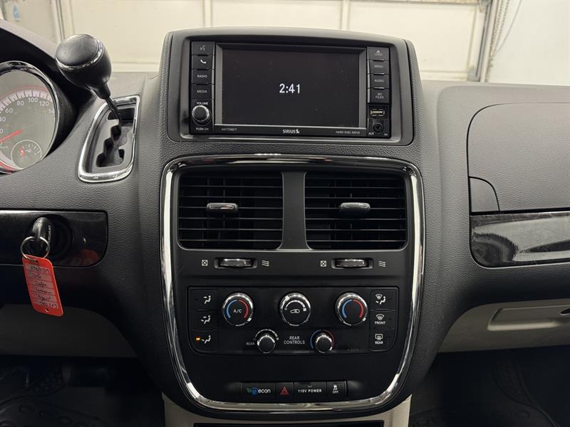 dodge Grand Caravan 2016 - 26