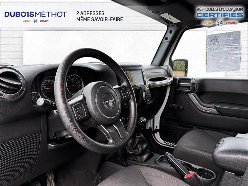 jeep Wrangler 2016 - 11