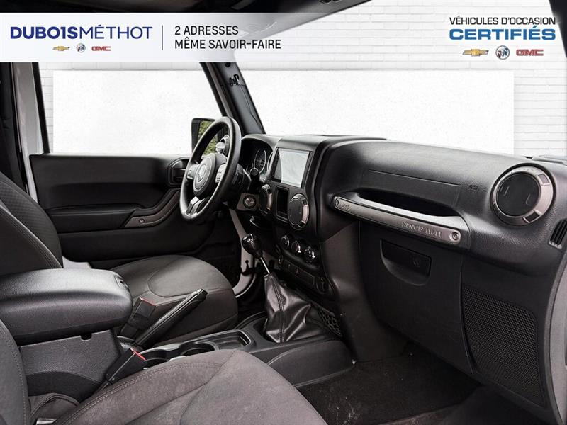 jeep Wrangler 2016 - 12