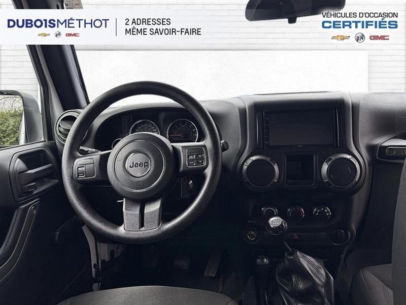 jeep Wrangler 2016 - 13