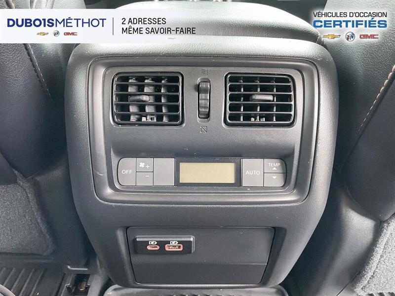 nissan Pathfinder 2020 - 12