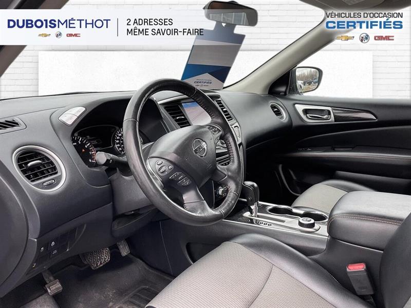 nissan Pathfinder 2020 - 17