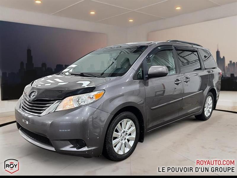 toyota Sienna 2015