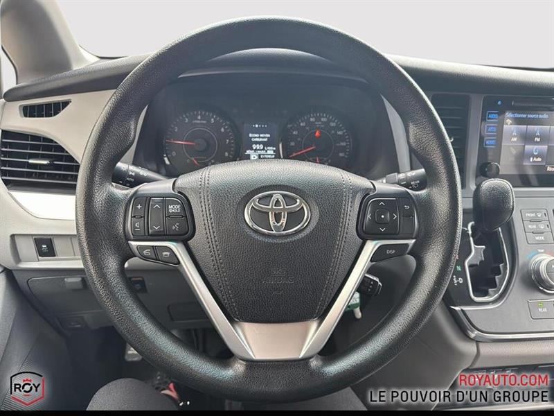 toyota Sienna 2015 - 11