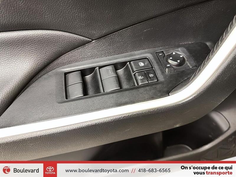 toyota RAV4 2021 - 8