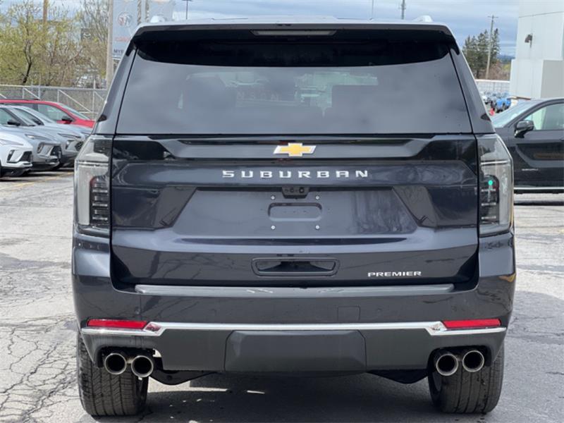 chevrolet Suburban 2025 - 4