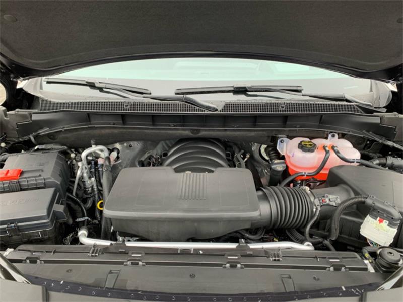 chevrolet Suburban 2025 - 10