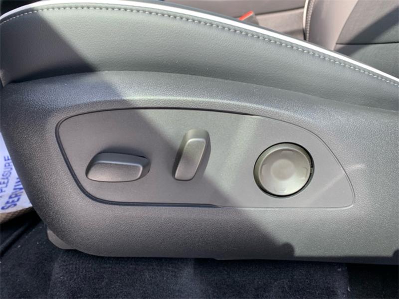 buick Enclave 2025 - 18