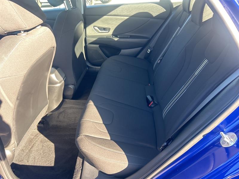 hyundai Elantra 2023 - 18