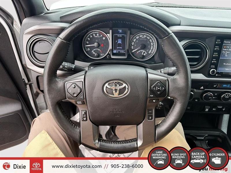 toyota Tacoma 2022 - 12