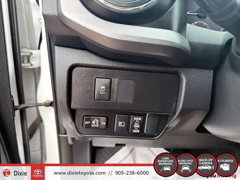 toyota Tacoma 2022 - 13