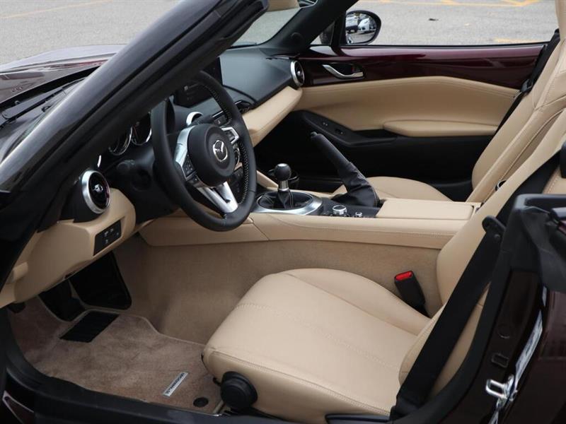 mazda MX-5 2025 - 16