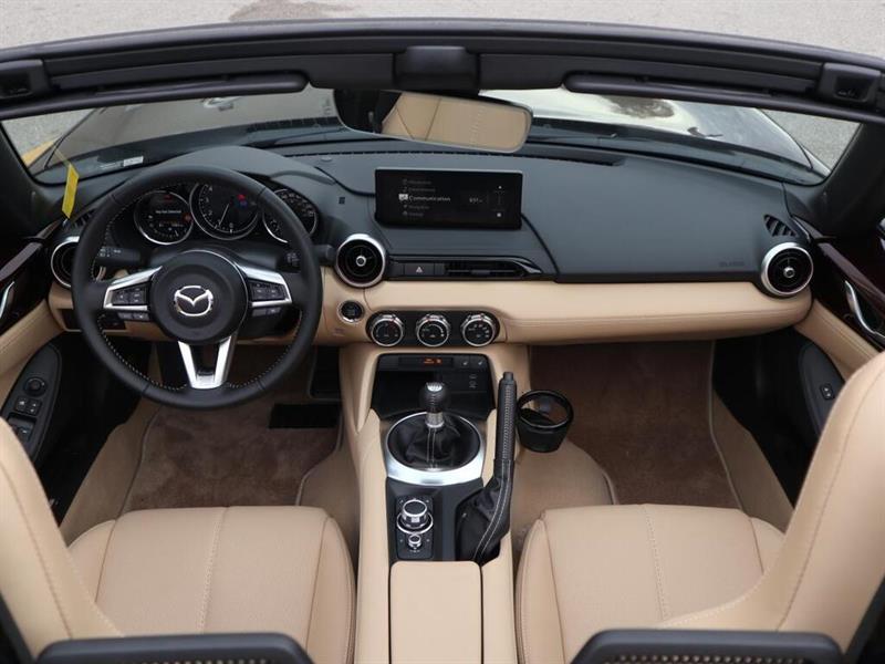 mazda MX-5 2025 - 19