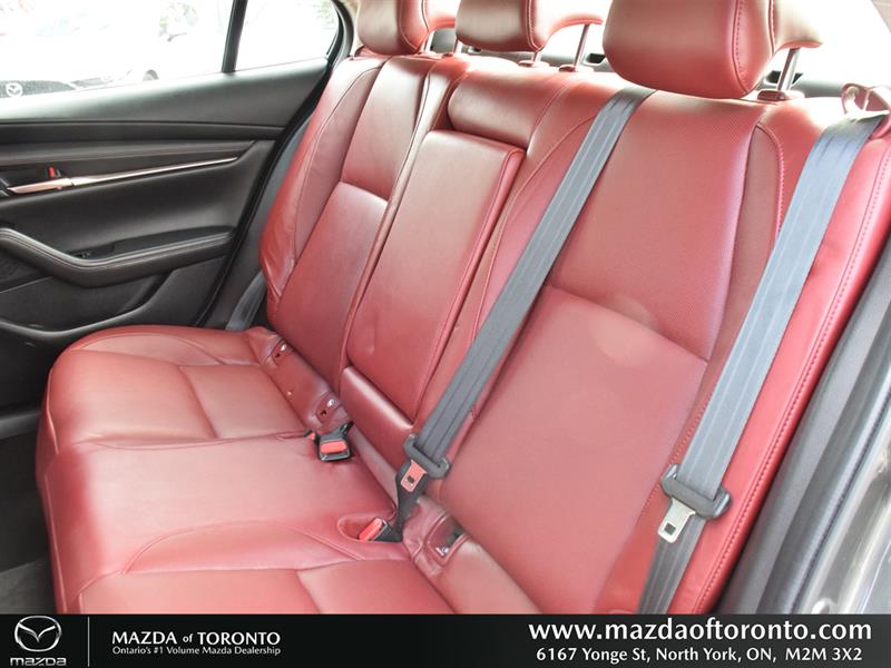 mazda Mazda3 2022 - 13