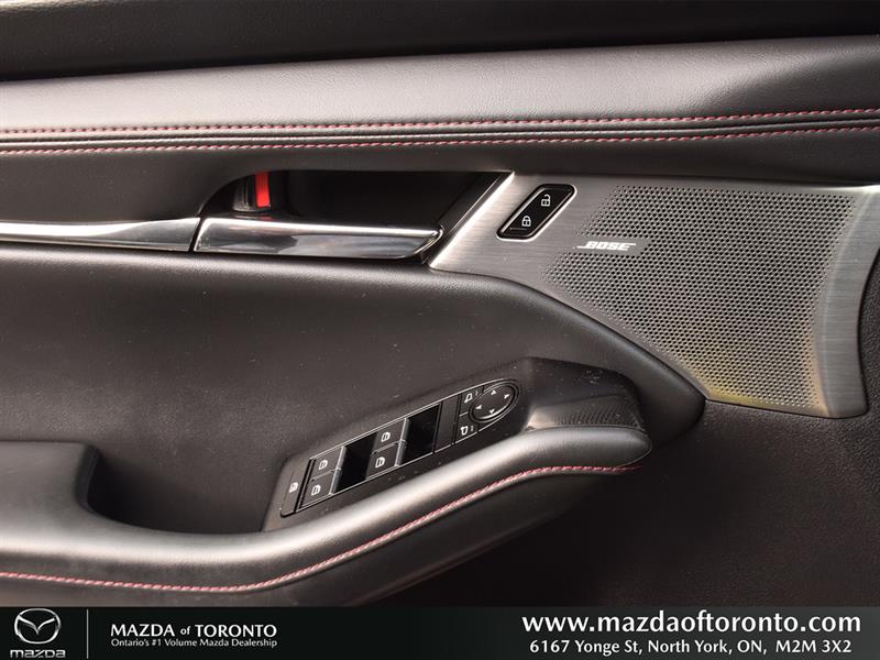 mazda Mazda3 2022 - 26