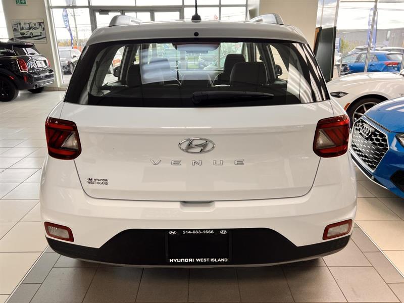 hyundai Venue 2023 - 8