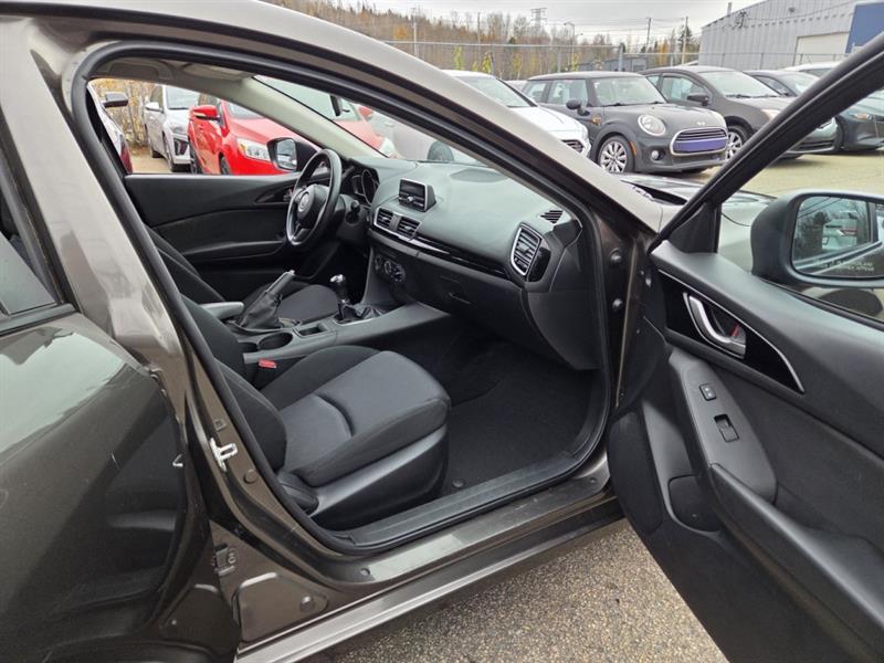 mazda Mazda3 2014 - 15