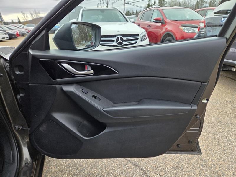 mazda Mazda3 2014 - 17