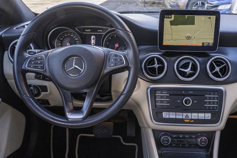 mercedes-benz CLA 2018 - 16