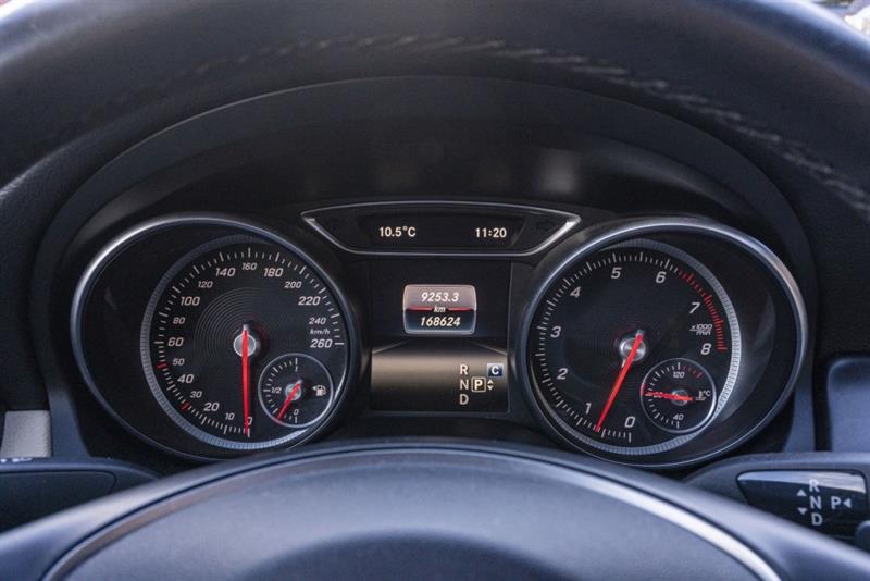 mercedes-benz CLA 2018 - 19