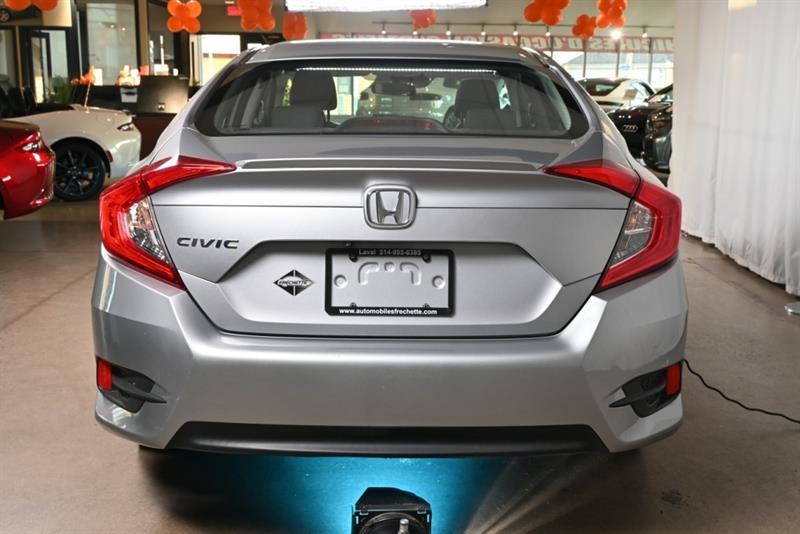 honda Civic Sedan 2016 - 12