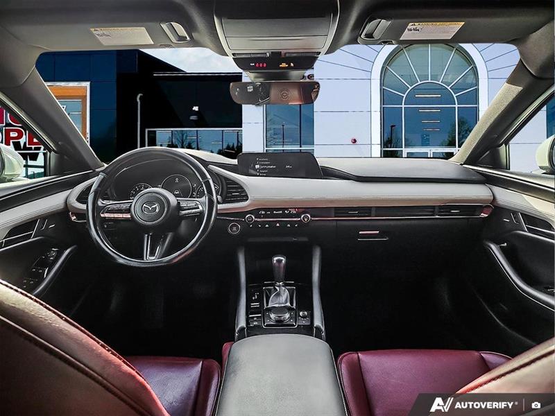 mazda Mazda3 Sport 2021 - 24