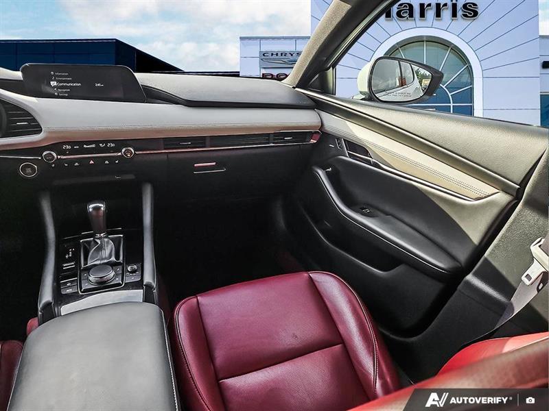 mazda Mazda3 Sport 2021 - 25