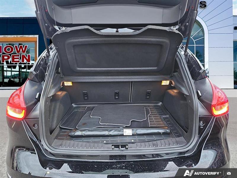 ford Focus 2017 - 12