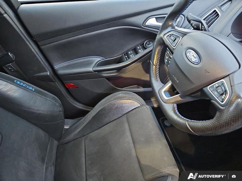 ford Focus 2017 - 17