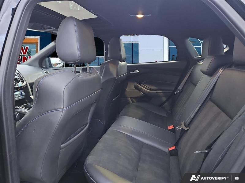 ford Focus 2017 - 23