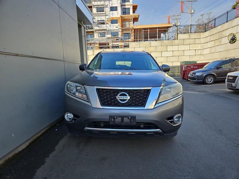 nissan Pathfinder 2016 - 2