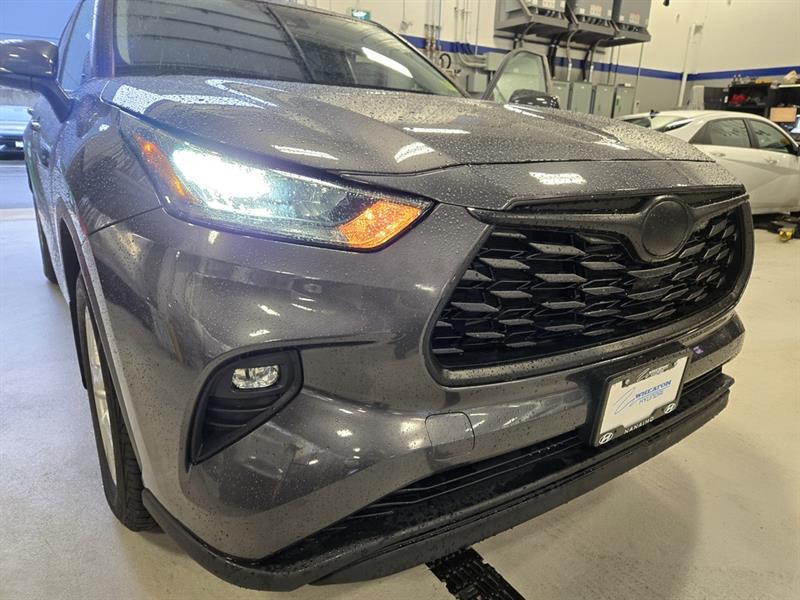 toyota Highlander 2022 - 32