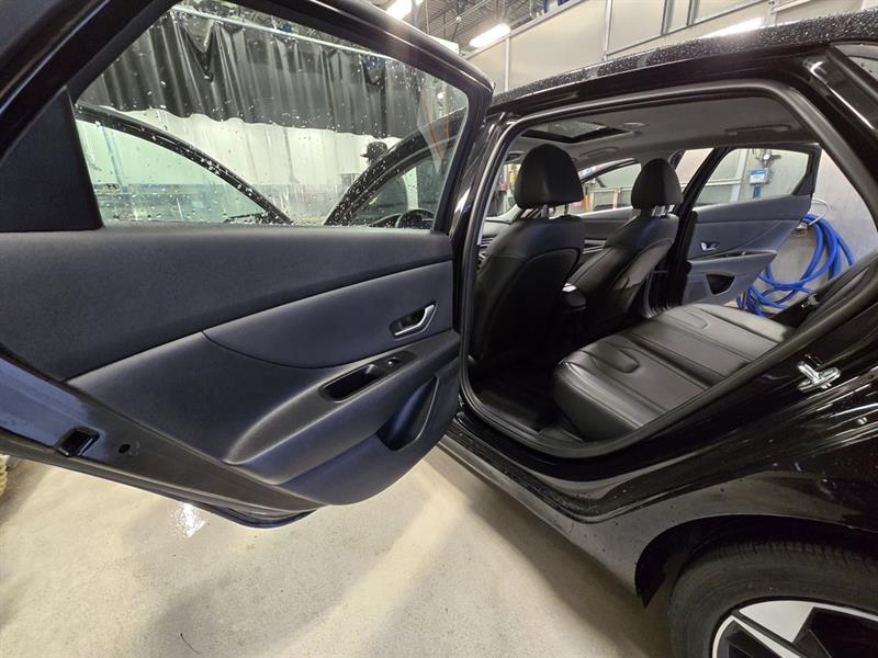 hyundai Elantra hybride 2023 - 16