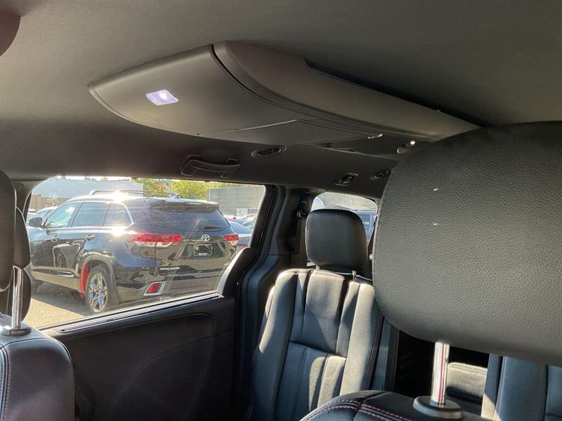 dodge Grand Caravan 2018 - 24