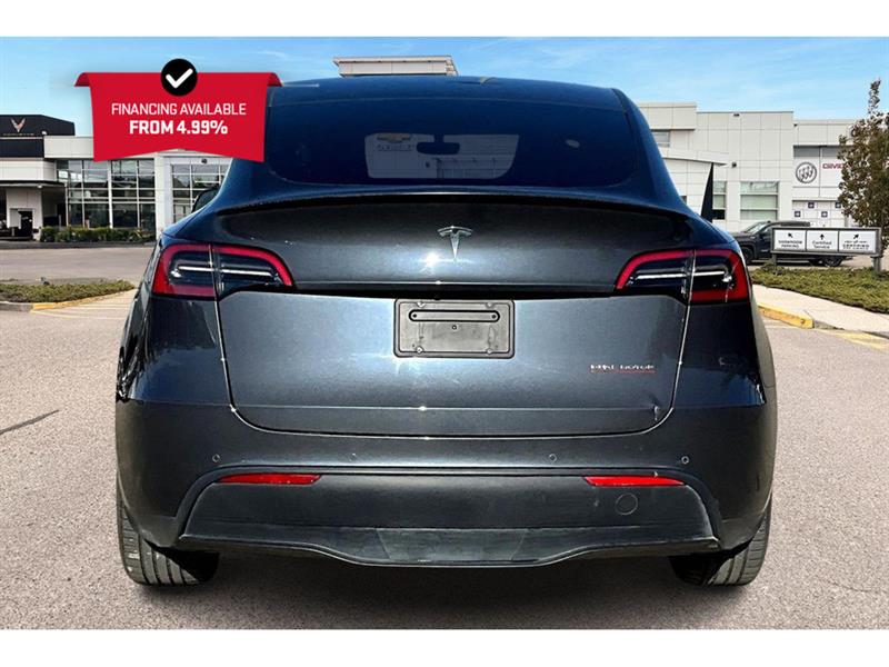 tesla Model Y 2022 - 4