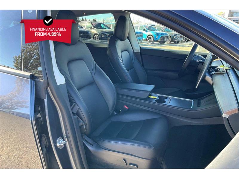 tesla Model Y 2022 - 7