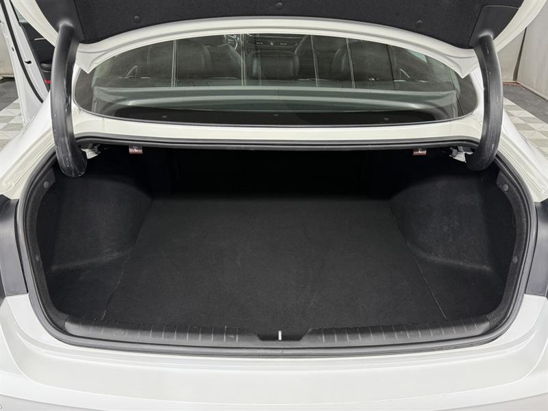 hyundai Sonata Hybrid 2022 - 24