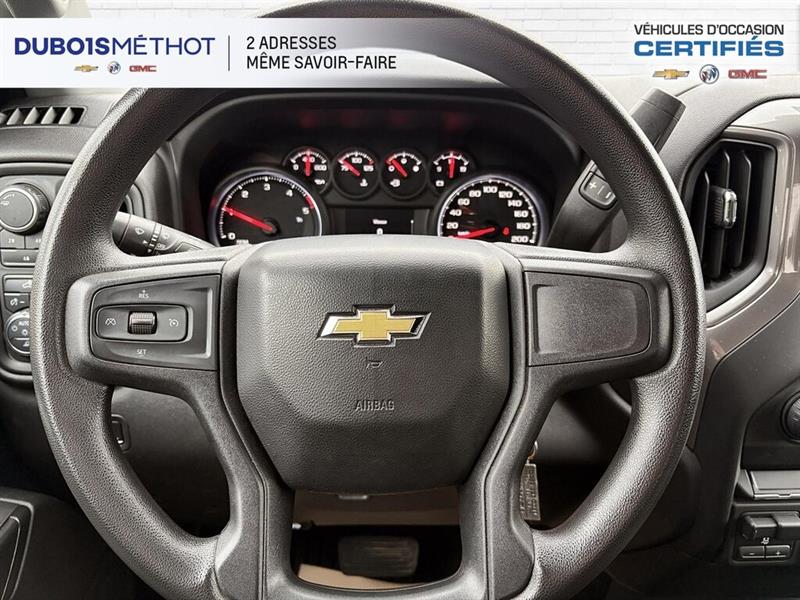 chevrolet Silverado 2500HD 2023 - 17