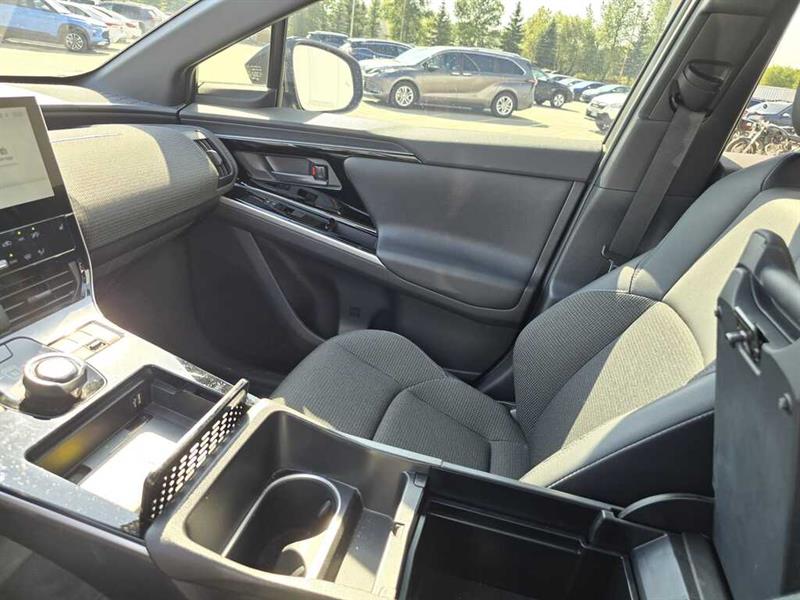 toyota bZ4X 2023 - 26